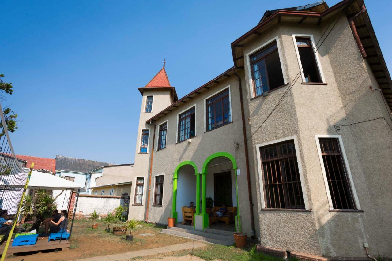 Vina City Hostel II วิญาเดลมาร์ ภายนอก รูปภาพ
