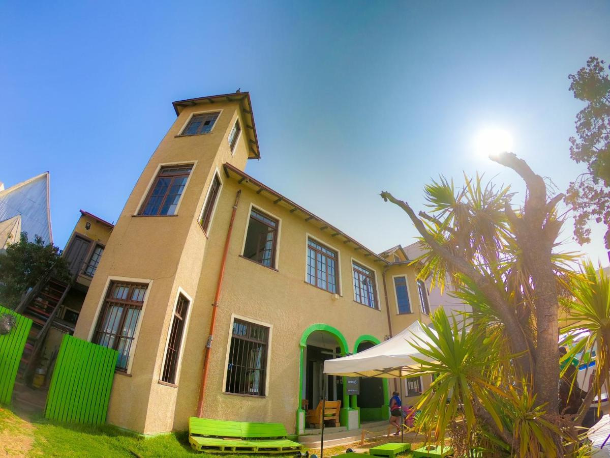 Vina City Hostel II วิญาเดลมาร์ ภายนอก รูปภาพ